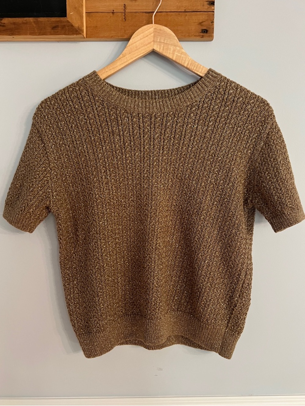 NWT Banana Republic Gold Knit Sweater Top S Metallic Short Sleeve